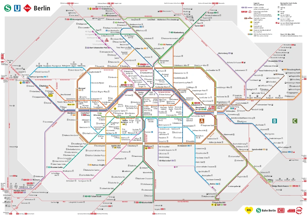 Netzplan Berlin ABC inklusive Regio und Aufzüge